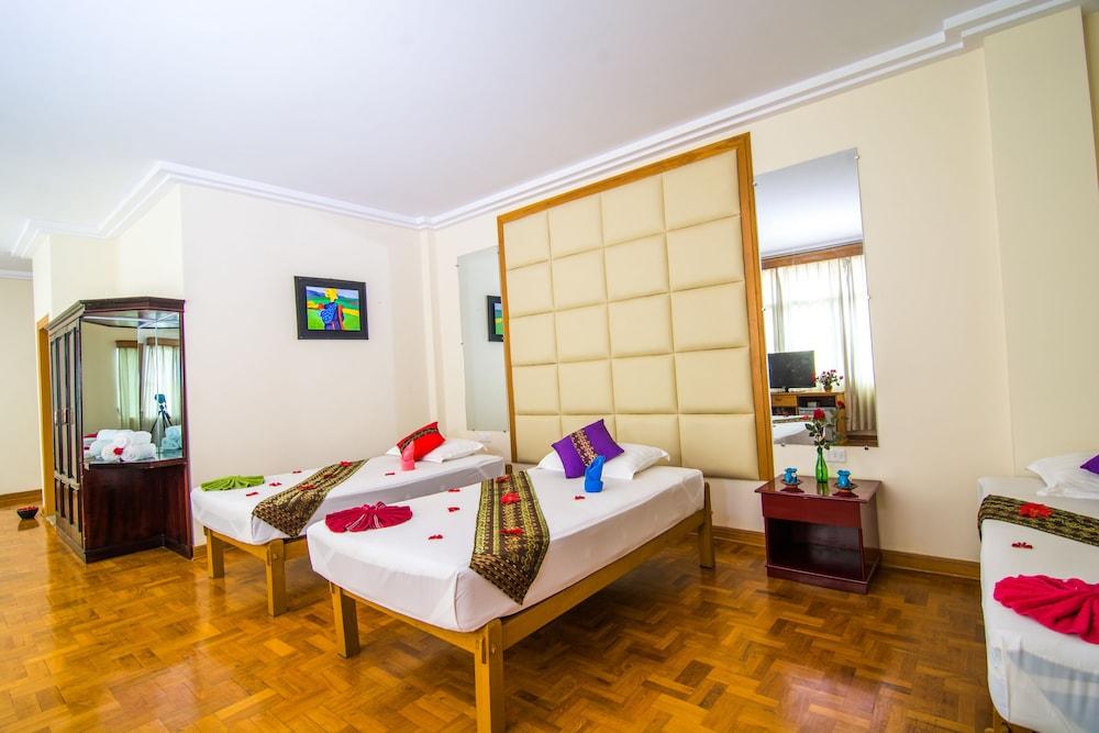 Royal Inlay Hotel Nyaung Shwe Eksteriør billede