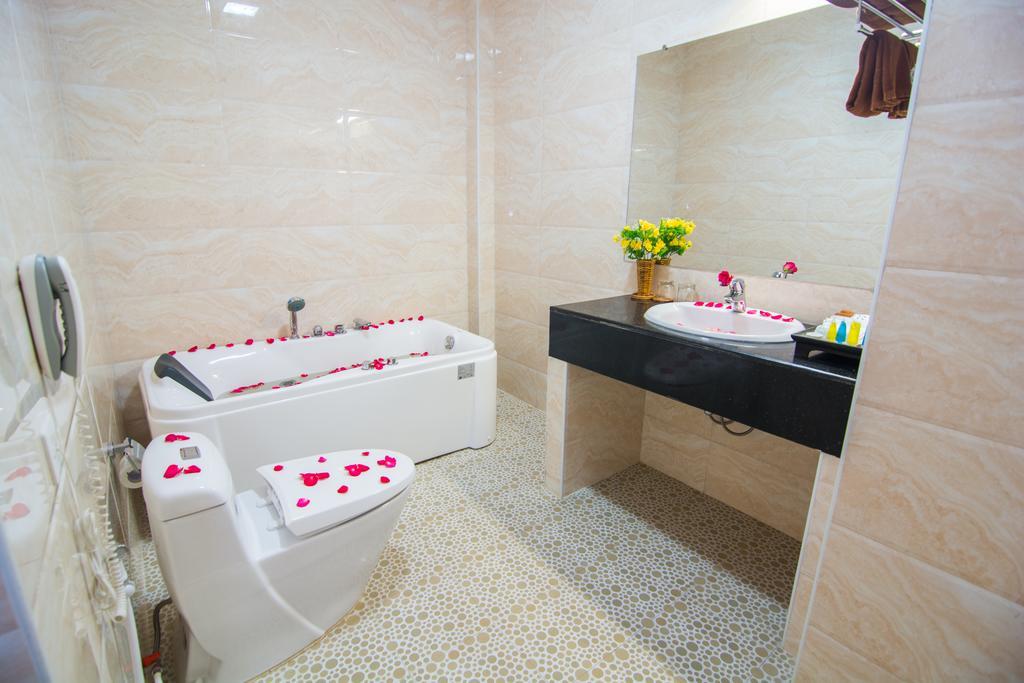 Royal Inlay Hotel Nyaung Shwe Eksteriør billede
